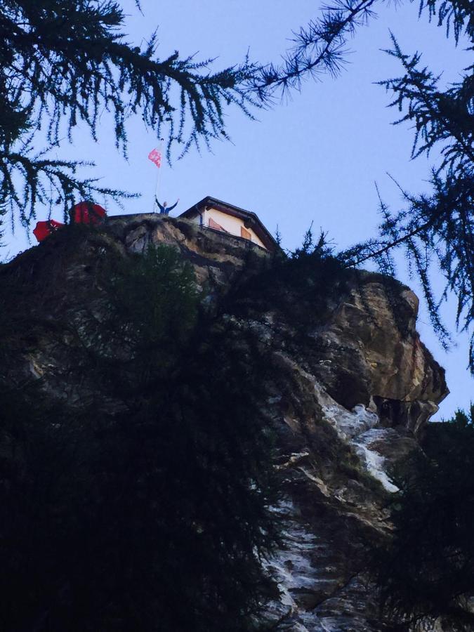 Edelweiss Mountain Guest House - 1 Hour Hike Up From Zermatt Station - On Hiking Trail - No Transport Buitenkant foto